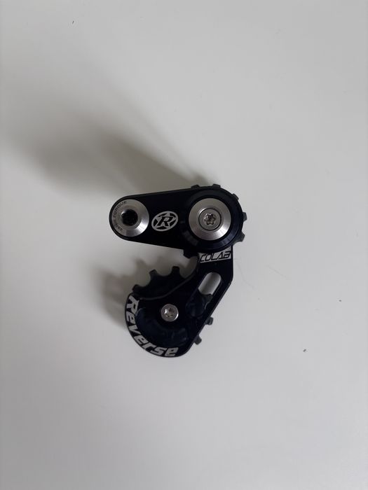 Napinacz łańcucha Reverse Colab