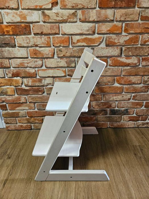 Krzesełko które rośnie razem z dzieckiem Stokke Tripp Trapp