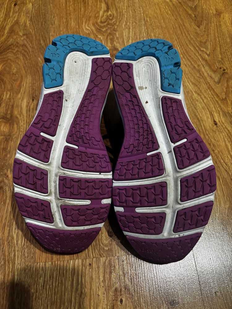 Buty sportowe Asics