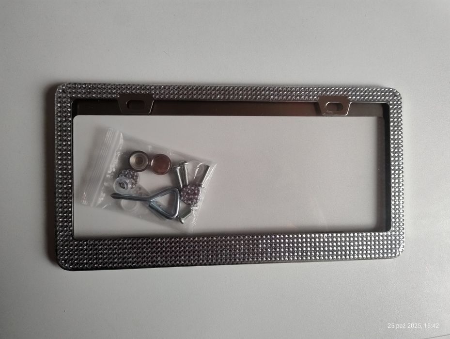 Ramka na tablicę rejestracyjną 31/16 cm