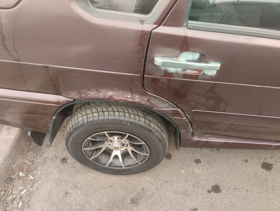 Продам терміново ВАЗ 2115