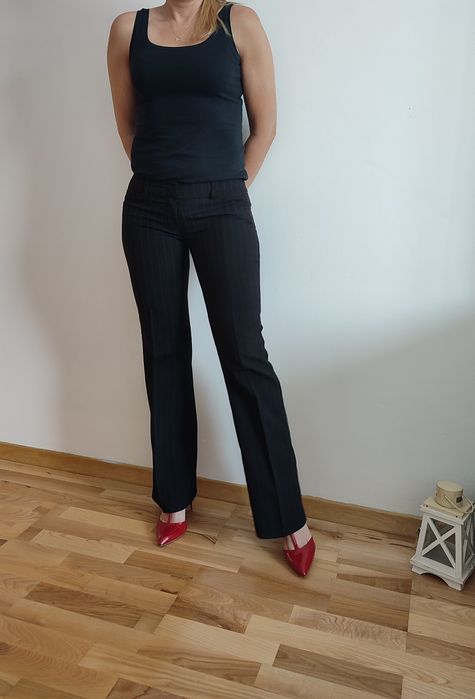 Eleganckie spodnie rozszerzane