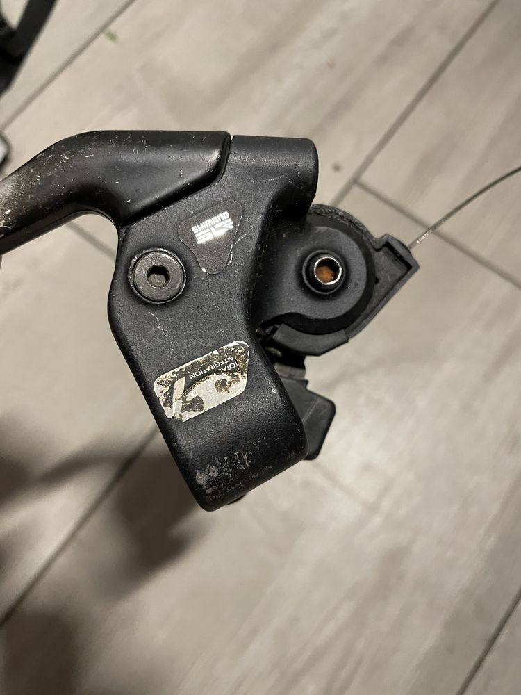 Klamkomanetka shimano lewa