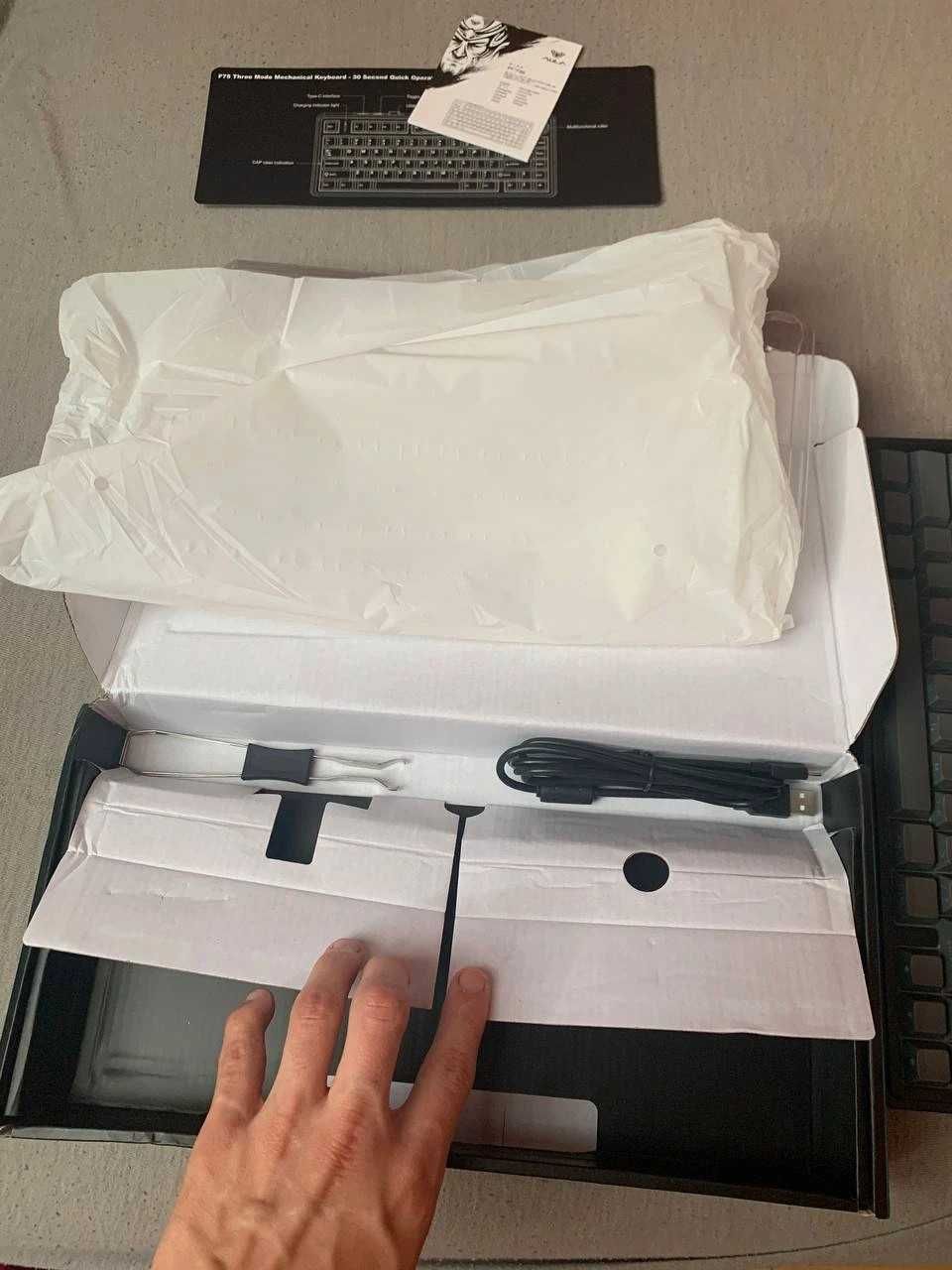 AULA F75 bezprzewodowa klawiatura mechaniczna