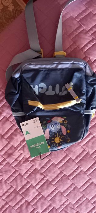 Mochila infantiu nova