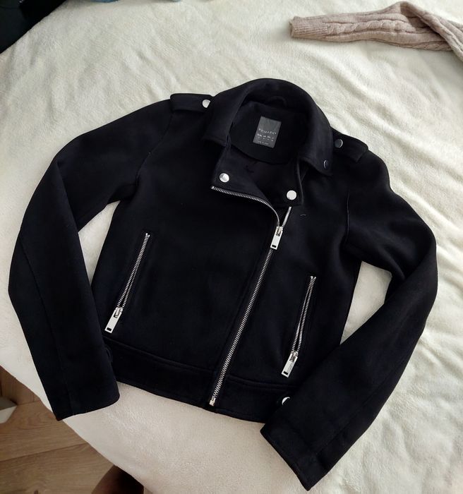 Czarna kurtka ramoneska Primark