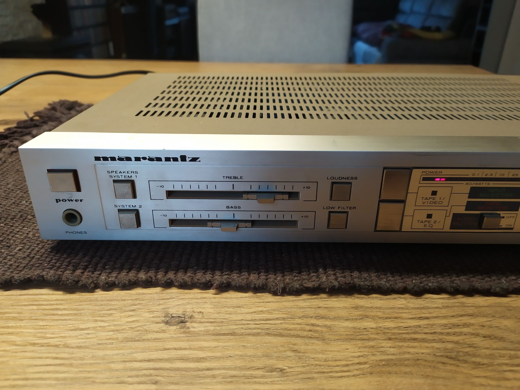 Wzmacniacz Marantz PM330 Japan