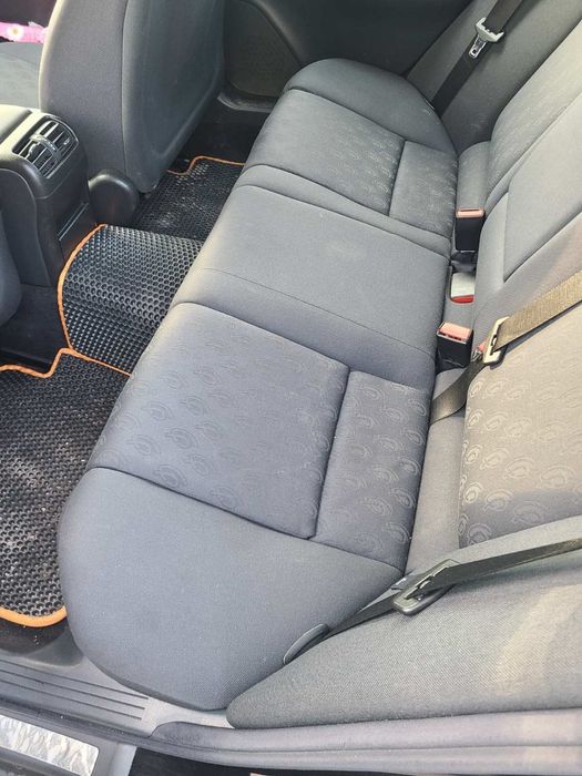 Продаю Mercedes w203 2.2 cdi пробег302000км