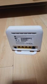 Oddam modem Huawei biały HG531sV1