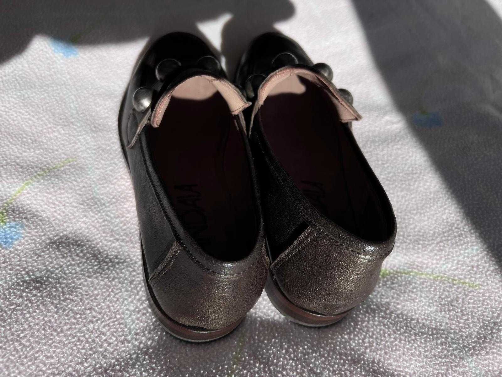 Loafers em pele castanho bronze Jandaia