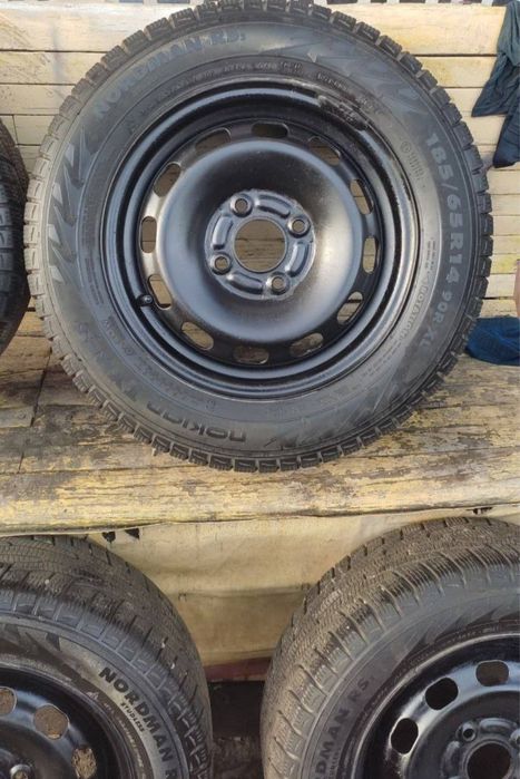 Колеса R14 на Ford Fiesta, гума зимова Nokian 185/65