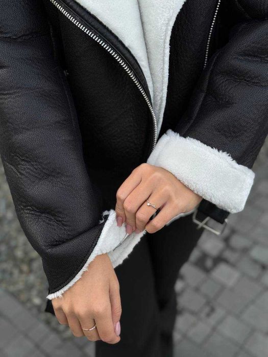 Дублянка жіноча S-XL з еко-хутром чорна білий комір до -10 градусів