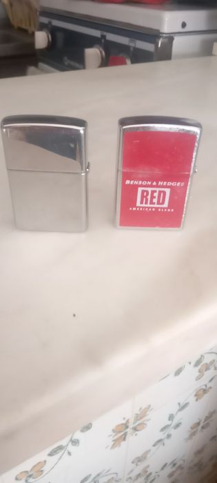 Isqueiros  Zippo e Benson
