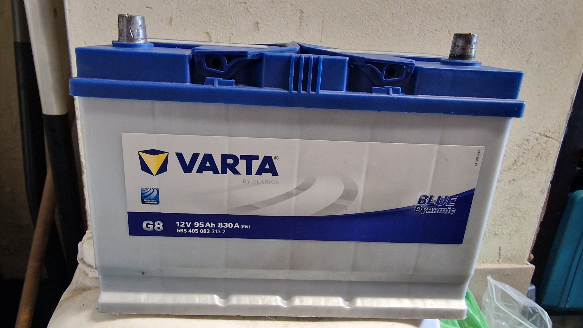 Akumulator varta 95a 830 ah L+