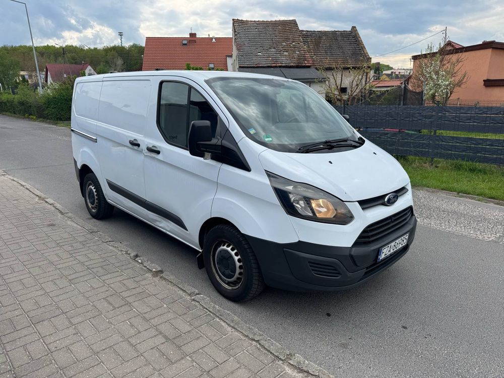 Ford transtit custom