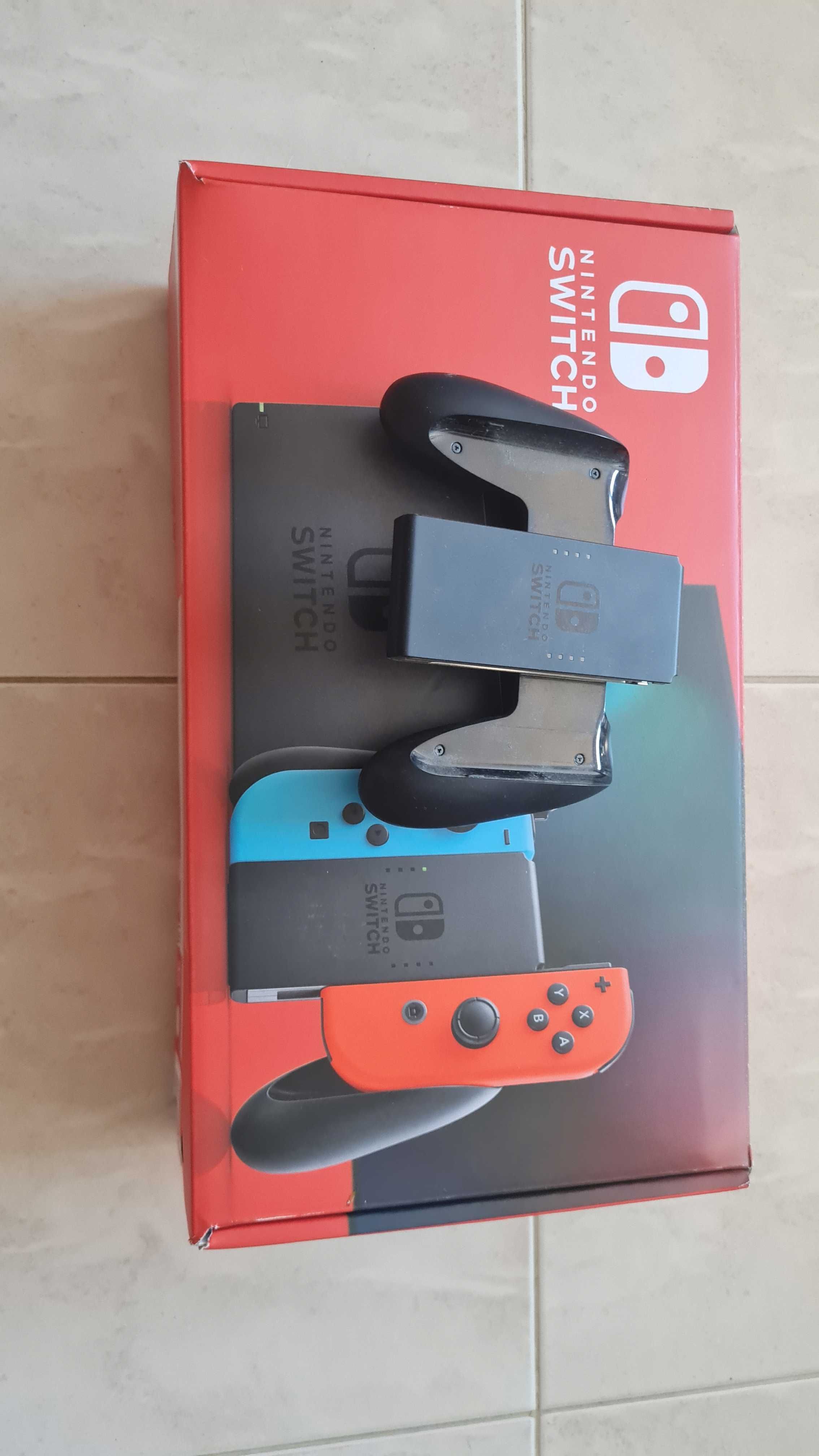 Nintendo Switch V2 com jogos e extras