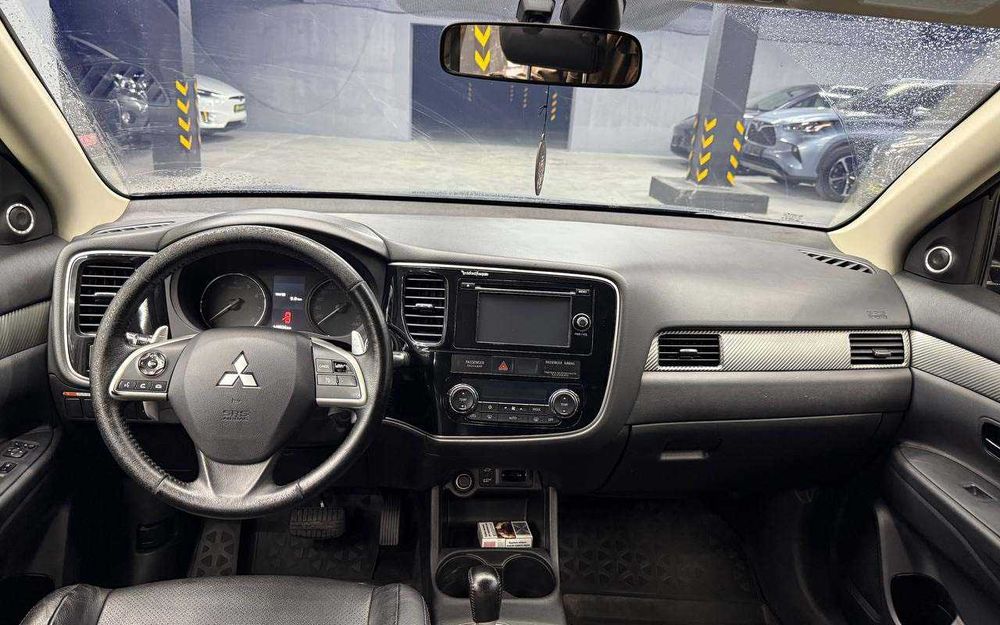 Mitsubishi Outlander 2013