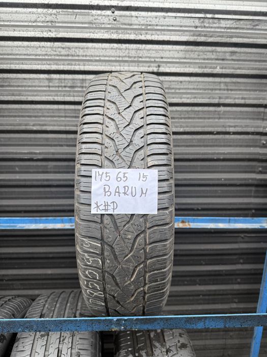 Pojedyncza Opona Całoroczna 175/65/15 Barum Quartaris5