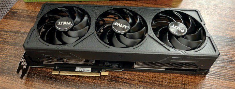 Відеокарта Palit jetstream rtx 4070 super 12gb