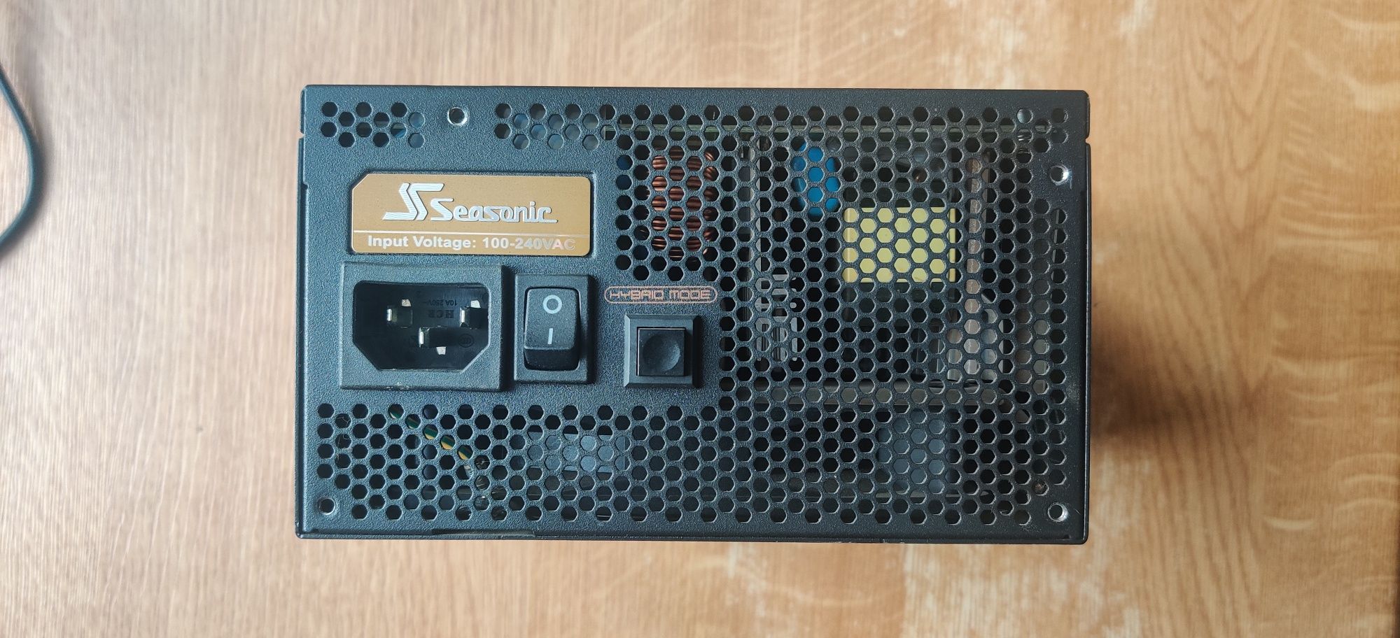 Seasonic Focus Plus 550W 80 Plus Gold