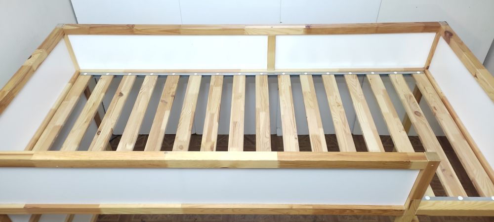Łóżko KURA IKEA 90x200 cm.Z Materacem IKEA MALFORS(Średnio-Twardy).