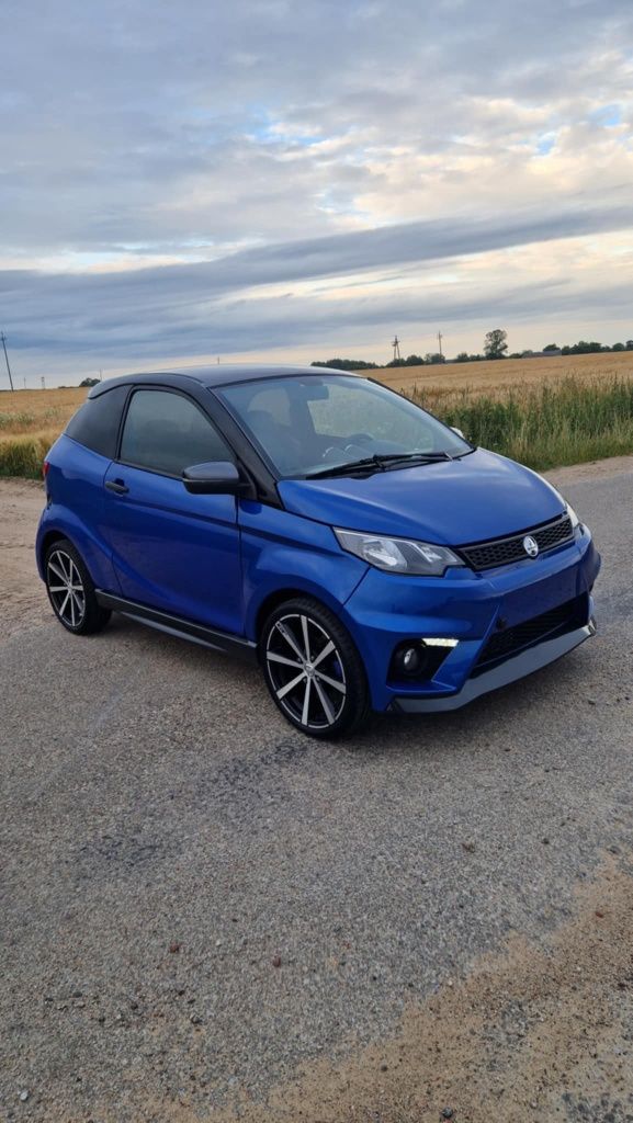 Aixam Coupe GTI 2019 L6e Kamera cofania ABS Super stan Microcar Ligier