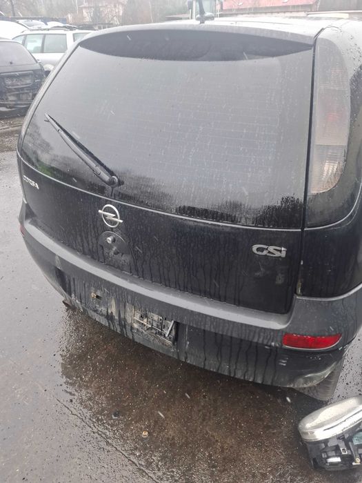 Klapa bagaznika Opel Corsa C