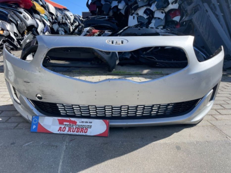 Parachoque kia venga