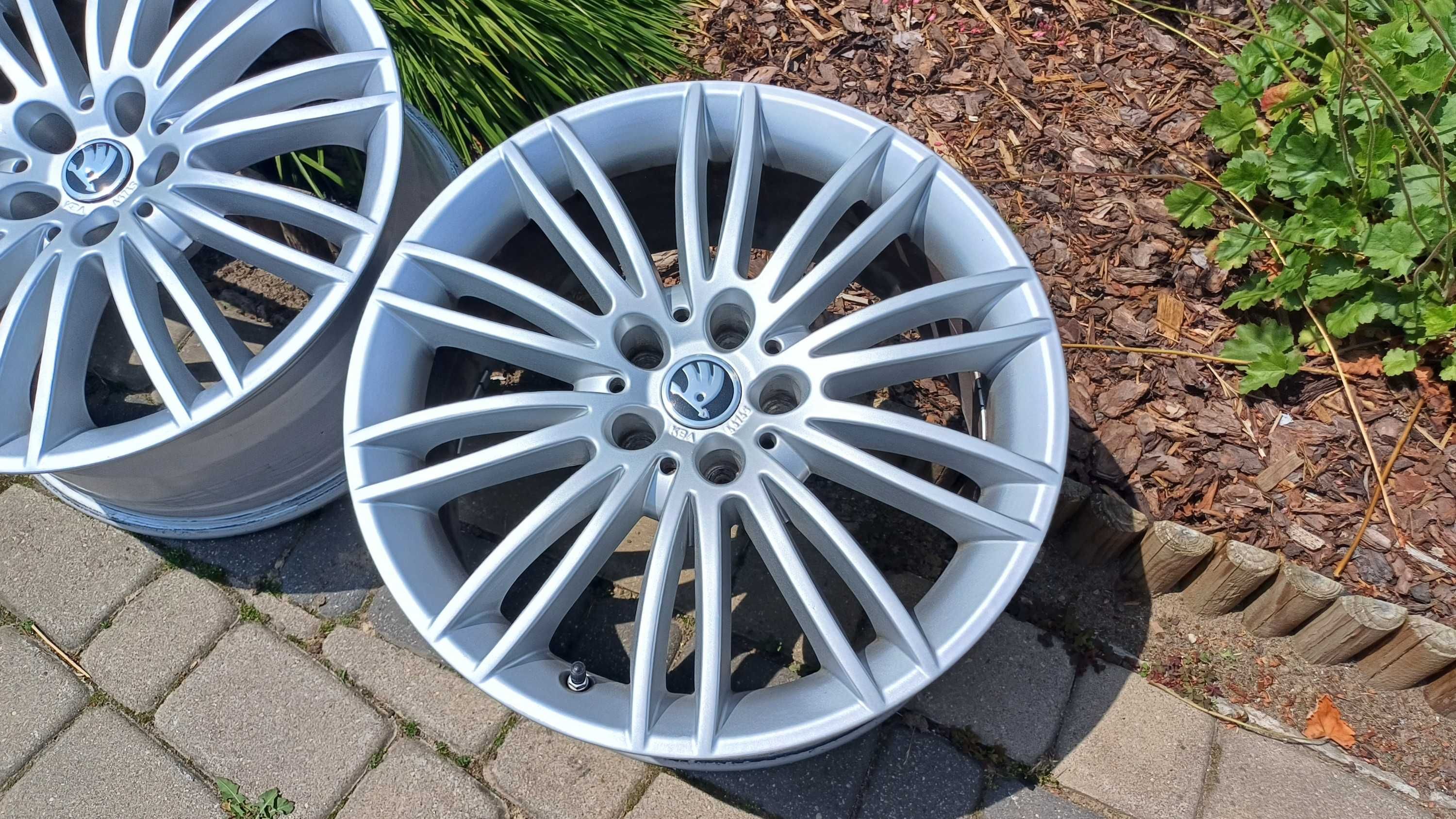 18" alufelgi 5x112 skoda kodiaq octavia superb karoq yeti enyaq MG5 4