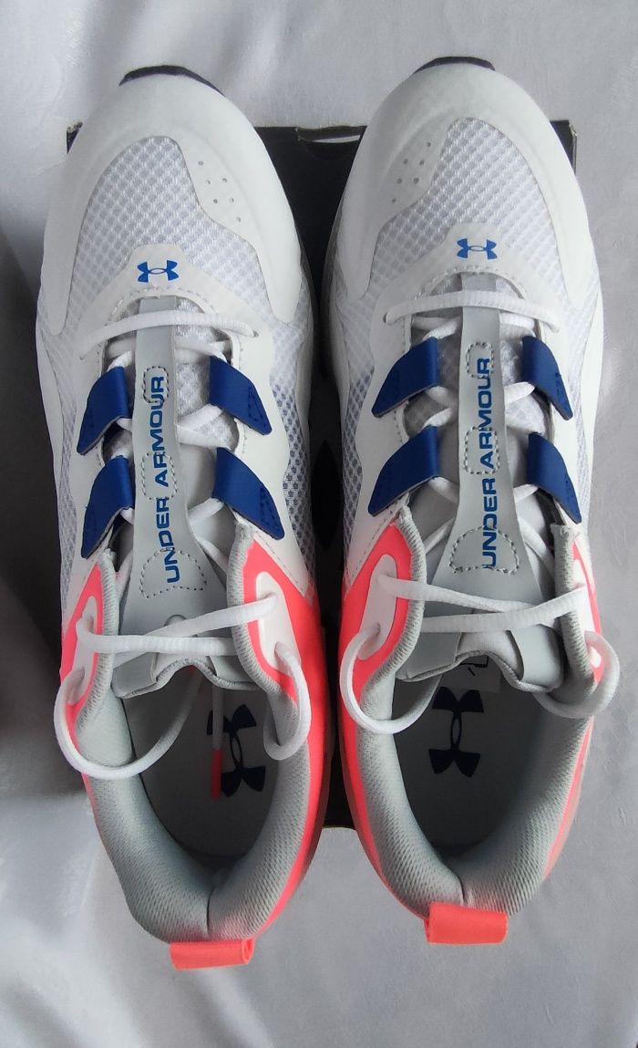 Under Armour Hovr Flux MVMNT r. 37,5. 23,5 cm Nowe