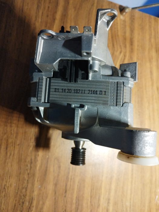 Silnik inwentorowy pralki Bosch 1BS6525-8BD