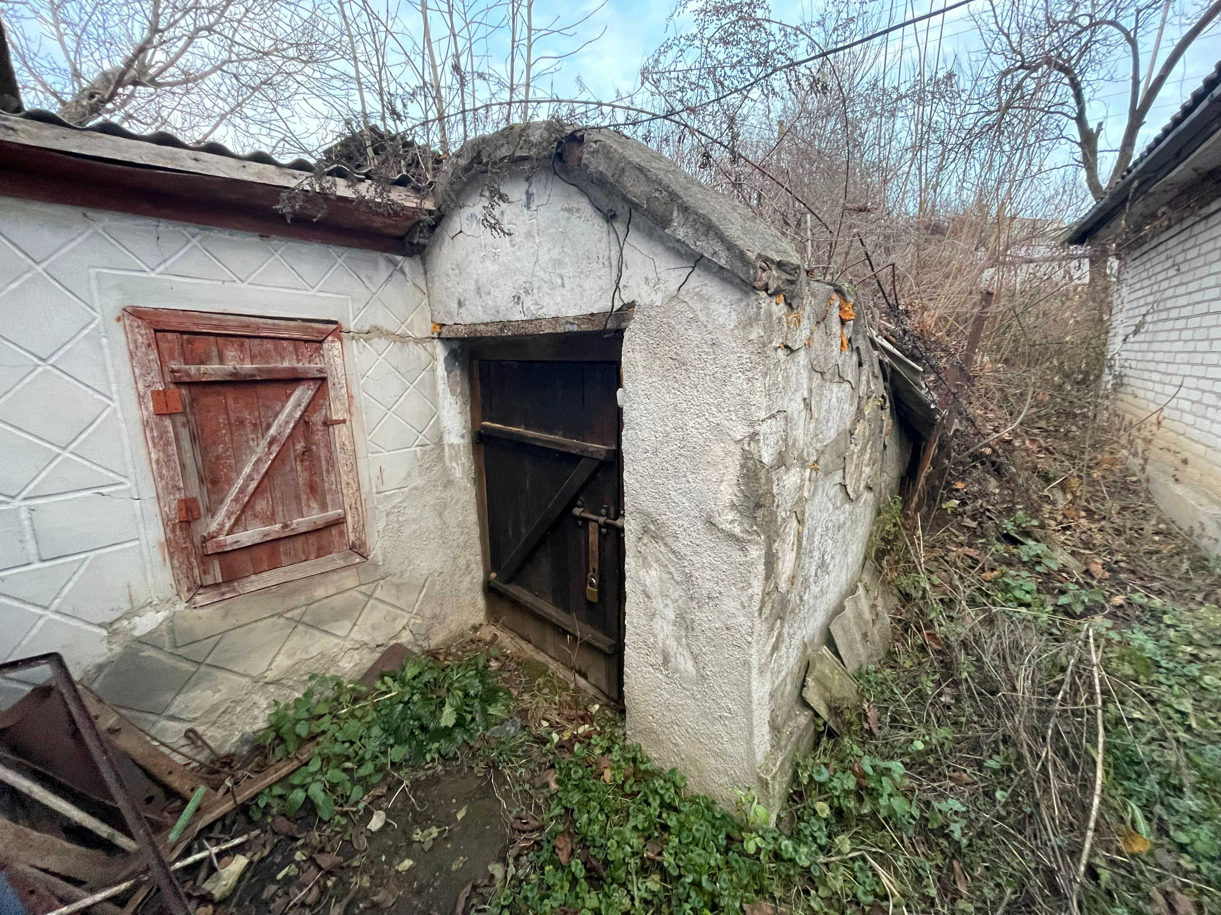 Будинок з земельною ділянкою в с. Станіславчик, Жмеринського р-ну