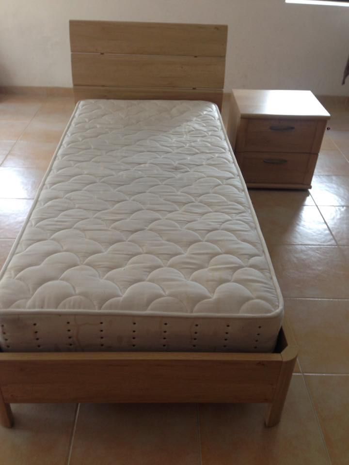 Conjunto de mobília de quarto com colchão ortopédico