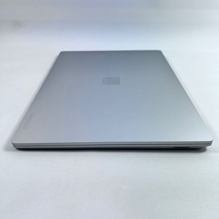 Microsoft Surface Laptop 5 15 i7-1265U 16GB RAM 512GB SSD Platinum