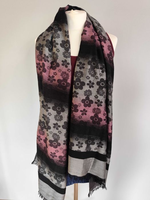 Długi szal w kwiaty Pashmina, kaszmirowy szalik, 70x180cm