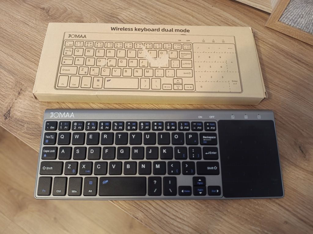 Klawiatura bezprzewodowa z Touchpadem