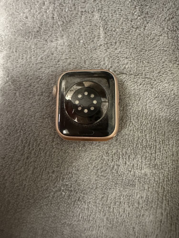 Apple watch 6 - 40mm