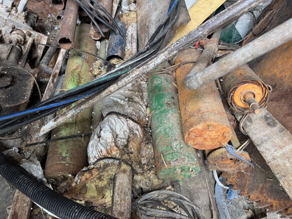 Насоси занурювальні глибинні ЕЦВ (різного ступеня справності) БВ