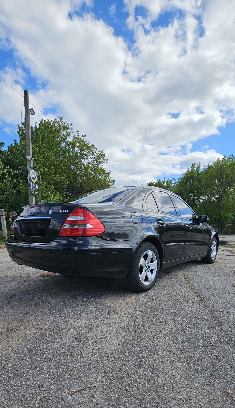 Mercedes E 2,2 d W211