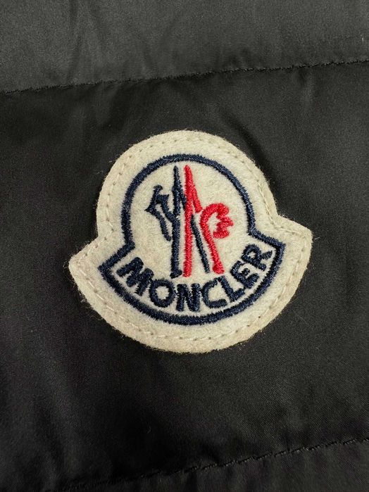 Кардиган Moncler Padded Cotton Embossed Logo Zip-Up Cardigan монклер