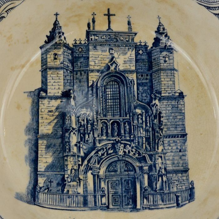 Bacia em Faiança Sacavém – Gilman com Igreja de Sta Cruz Coimbra