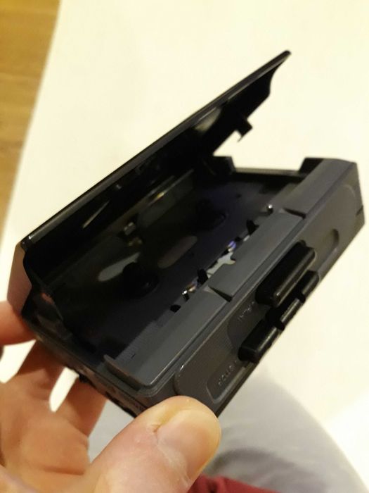 Walkman Aiwa HS-P12 - cassete portátil - Auto Stop, Metal