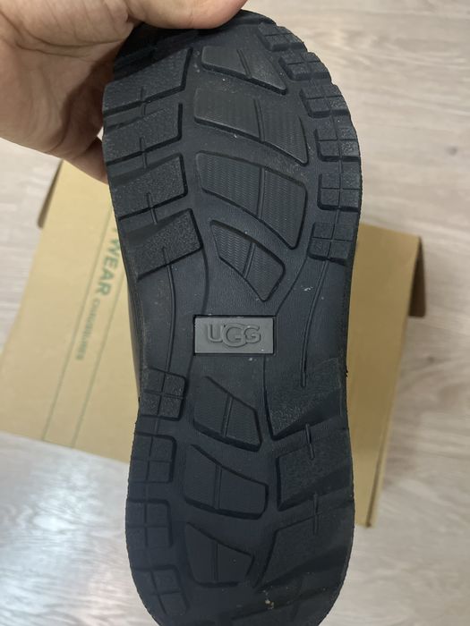 Зимові високі черевики  Ugg. 37 розмір.