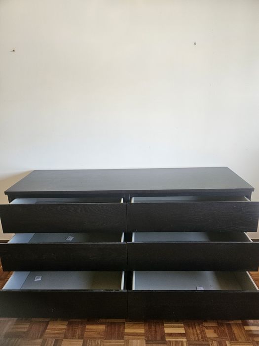 Comoda malm castanha