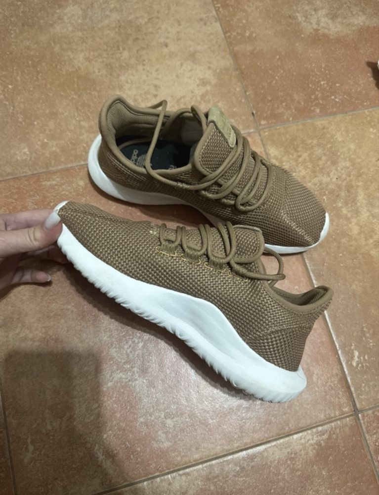 Adidas Tubular - Bege