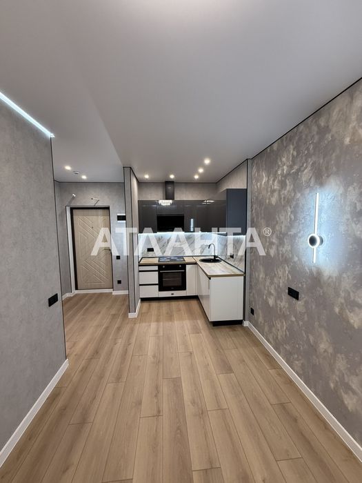 Новая 1-комнатная квартира 35м2 в новострое на Таирова