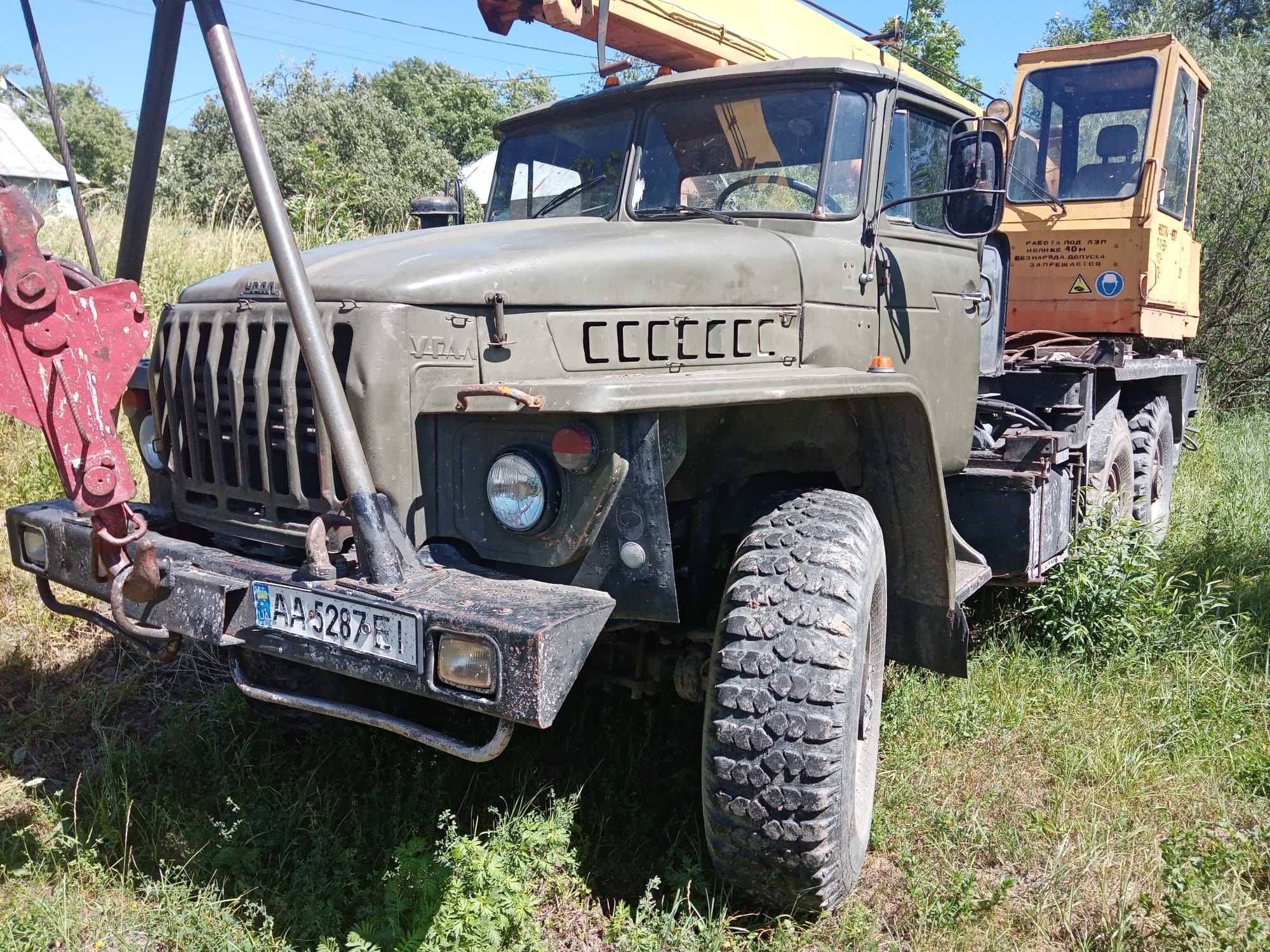 Урал-4320 вантажний