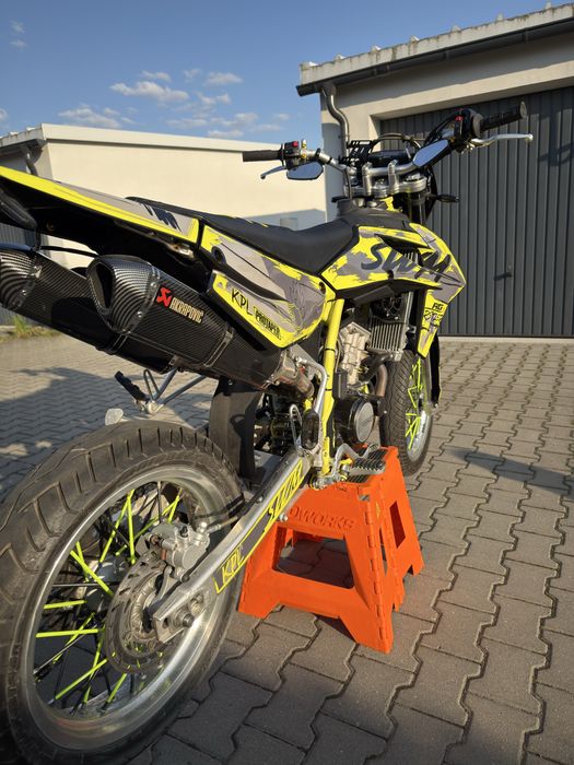 SWM RS125 R Supermoto  kat.B (a1)