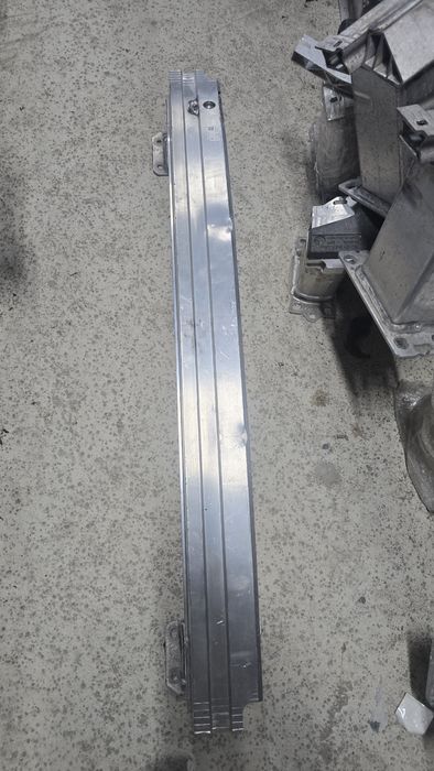 Porsche panamera 976 підсилювач бампера задній 976803184j