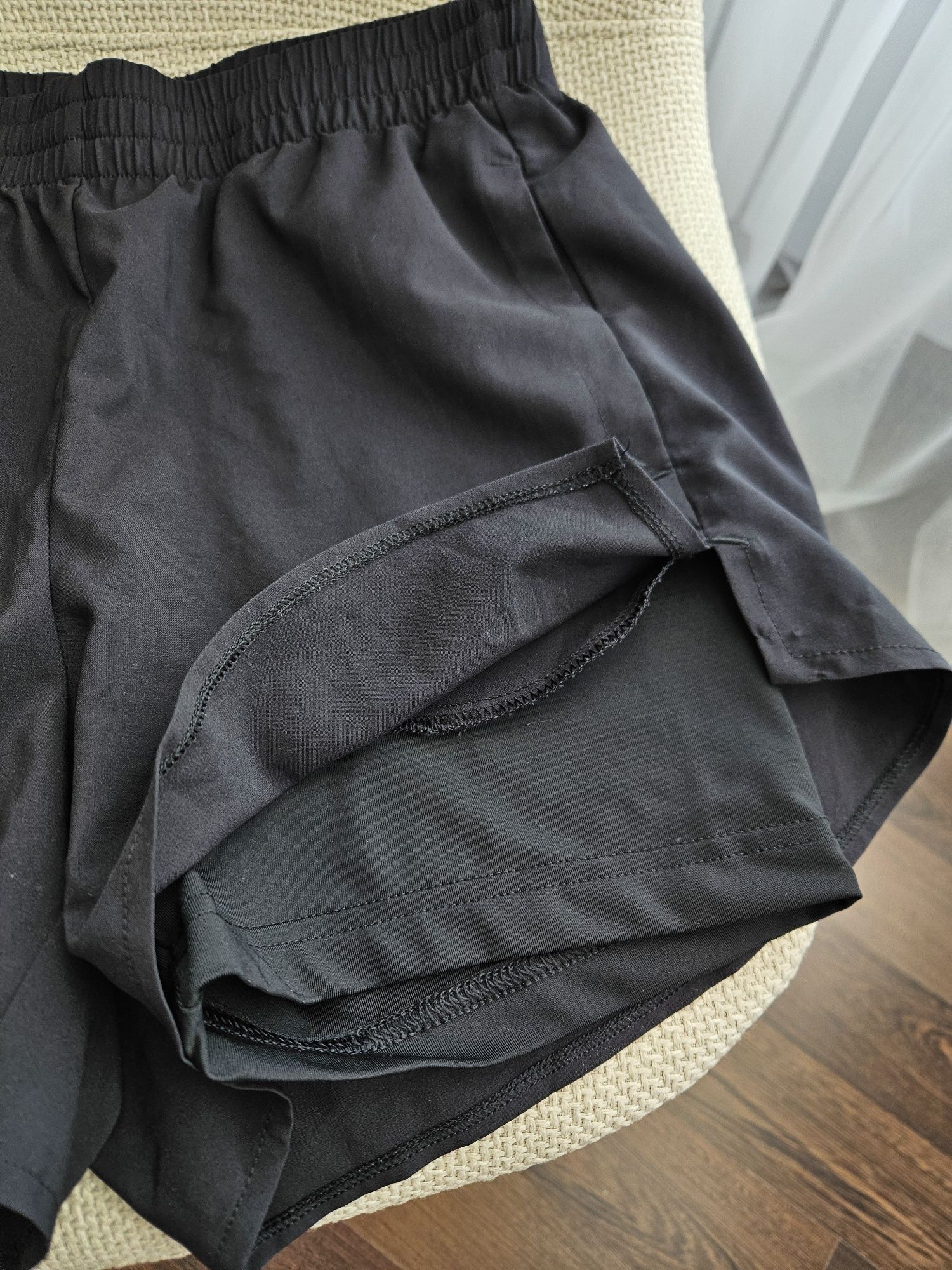 Жіночі спортивні шорти Adidas Aeroready Minimal 2In1 Shorts